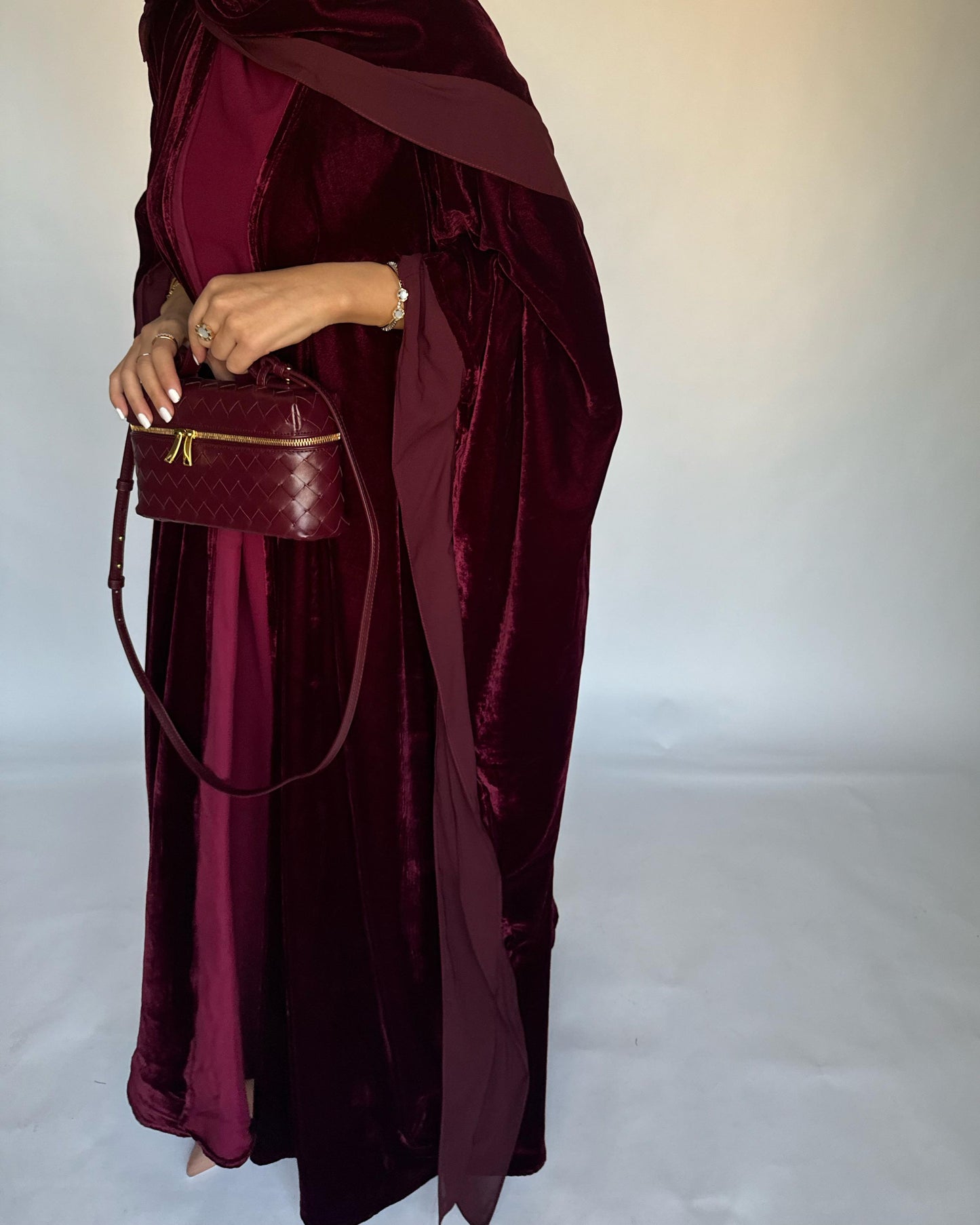 A138 - Maroon Burgandy Velvet Abaya, Velvet Head Scarf & Chiffon Dress