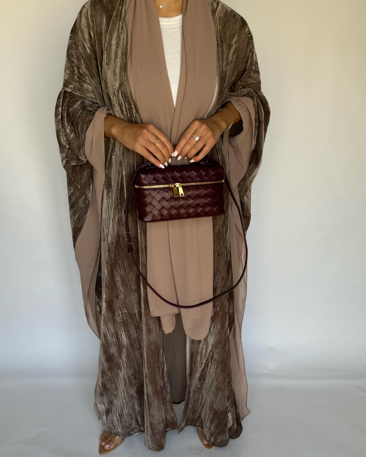 A302 - Beige Velvet Bisht Cut Abaya