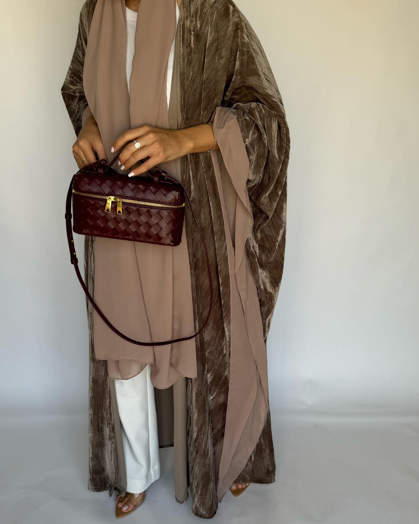 A302 - Beige Velvet Bisht Cut Abaya