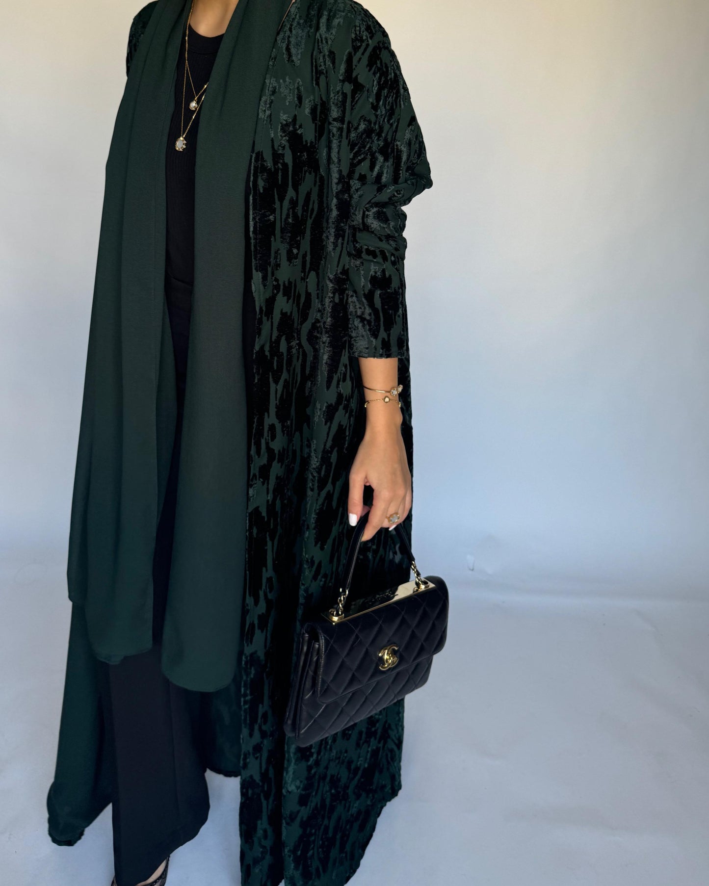 A315 - Forest Green A-Cut Velvet Winter Abaya