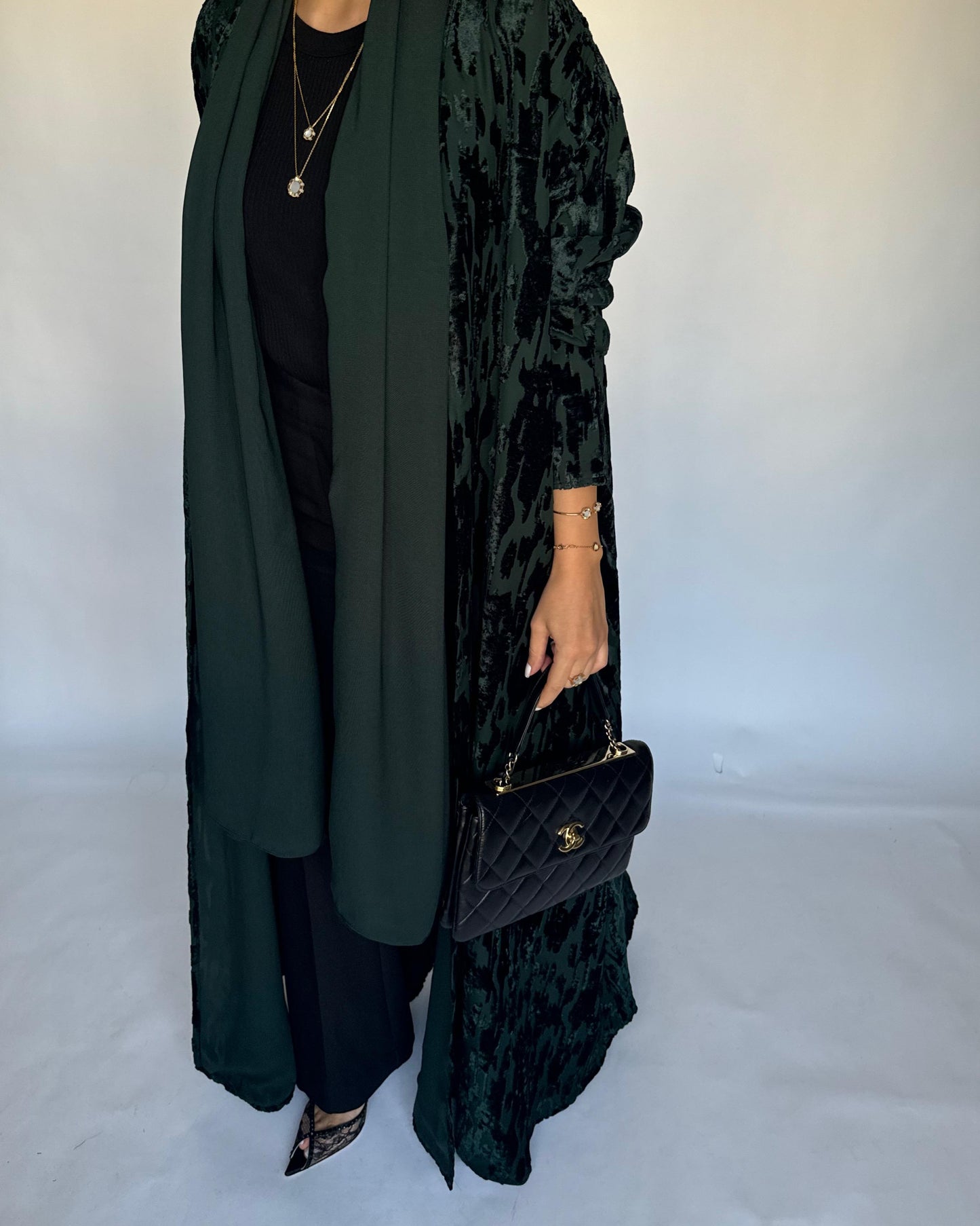 A315 - Forest Green A-Cut Velvet Winter Abaya