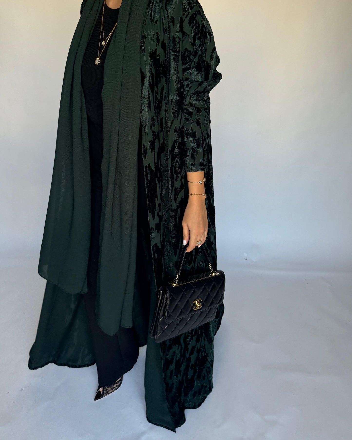 A315 - Forest Green A-Cut Velvet Winter Abaya