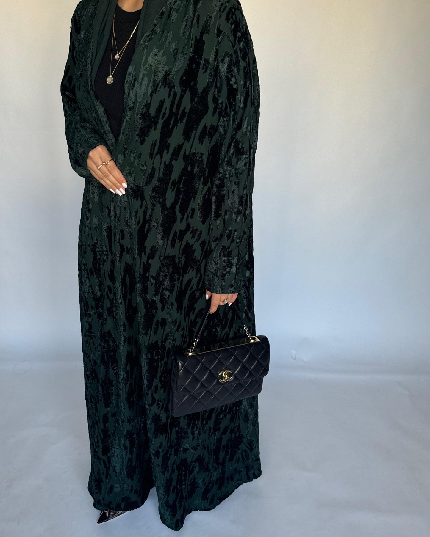 A315 - Forest Green A-Cut Velvet Winter Abaya