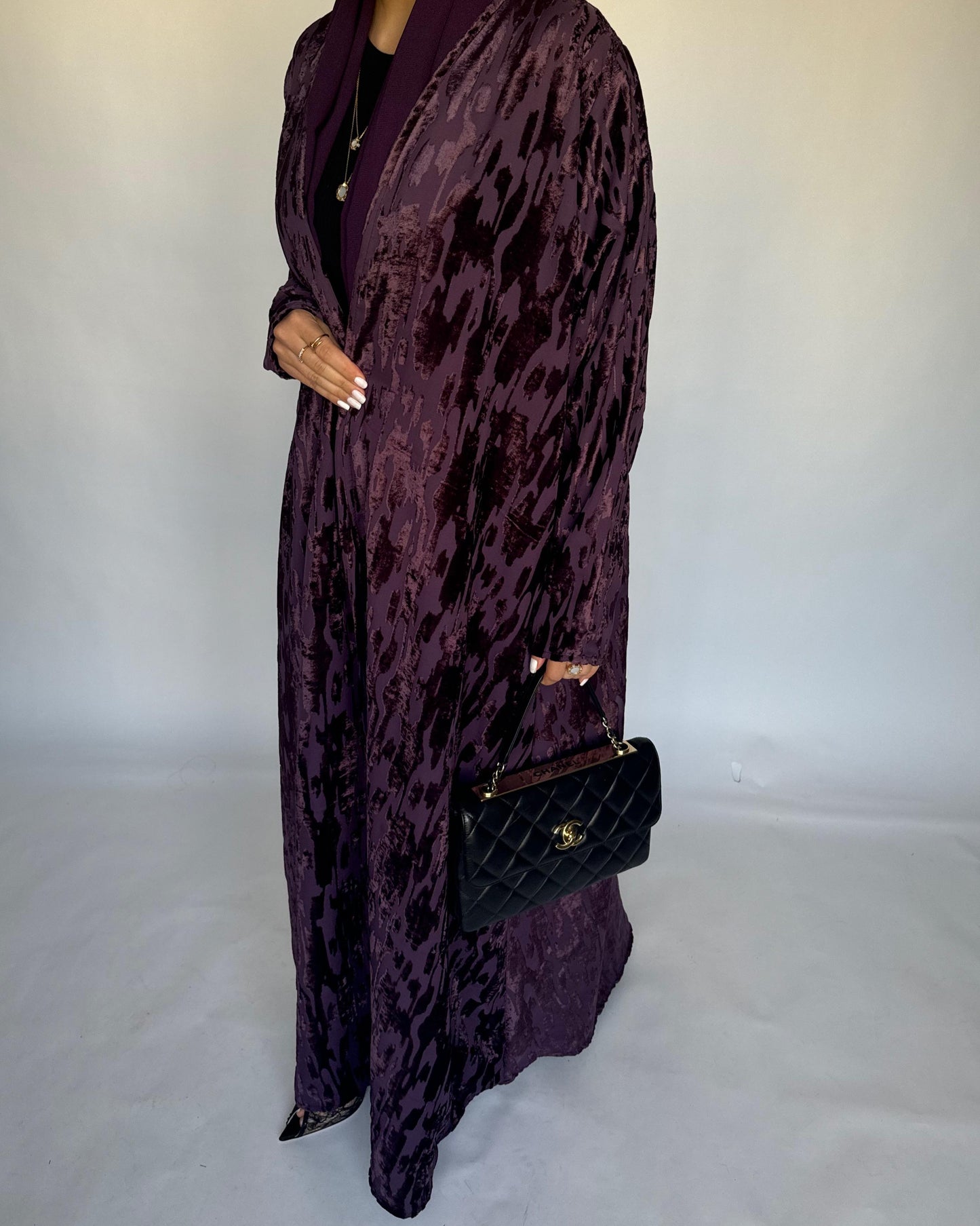 A313 - Purple A-Cut Velvet Winter Abaya