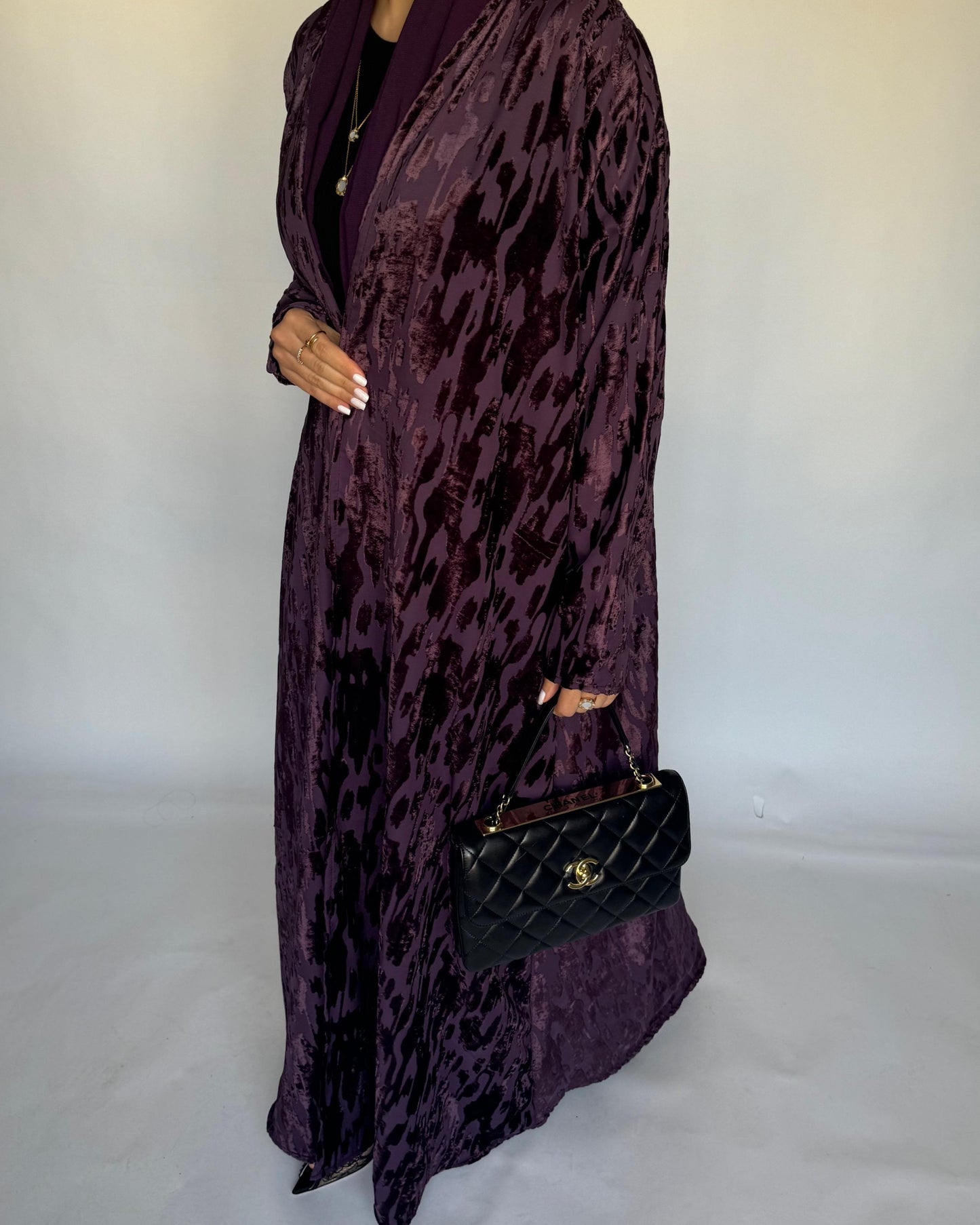 A313 - Purple A-Cut Velvet Winter Abaya