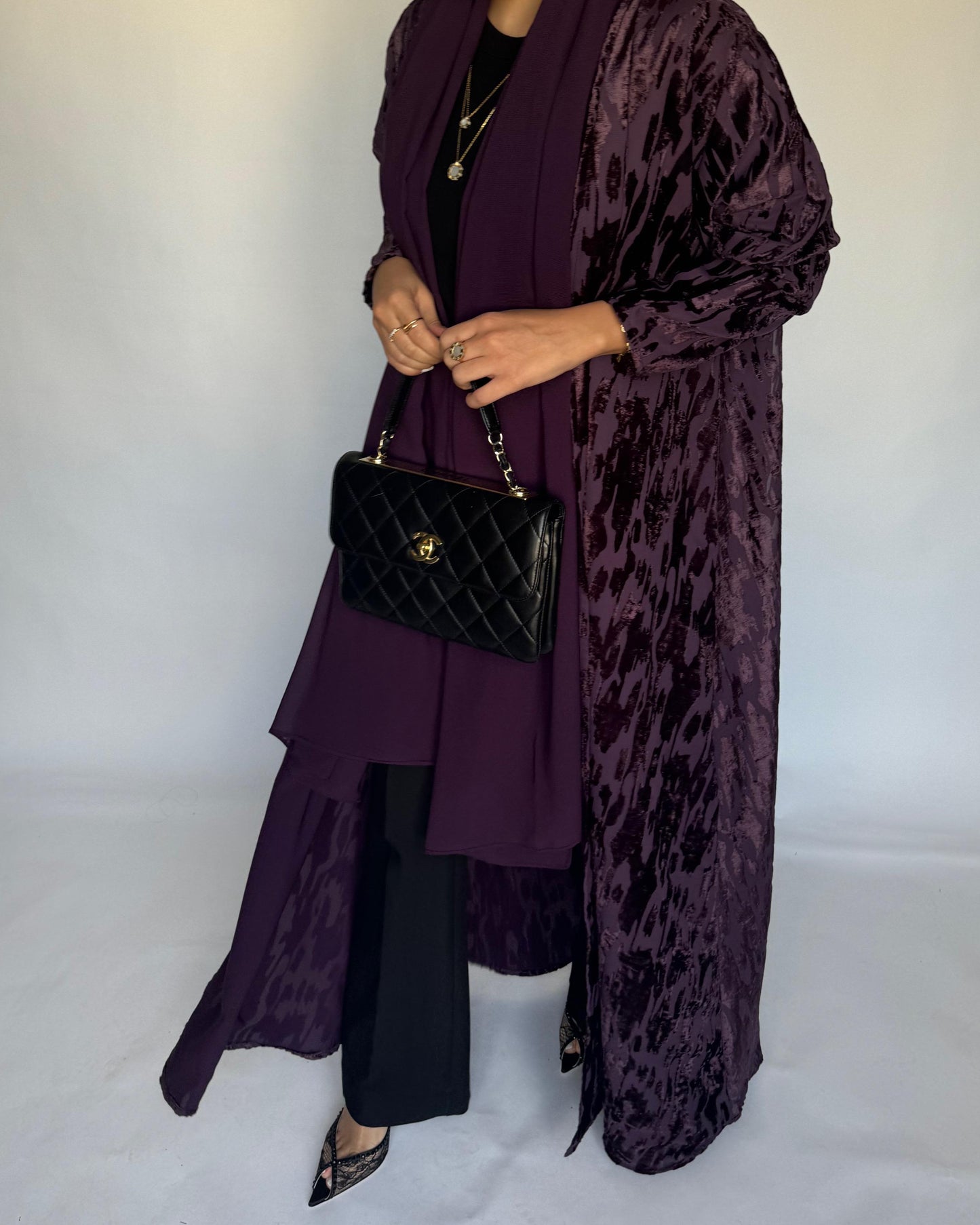 A313 - Purple A-Cut Velvet Winter Abaya