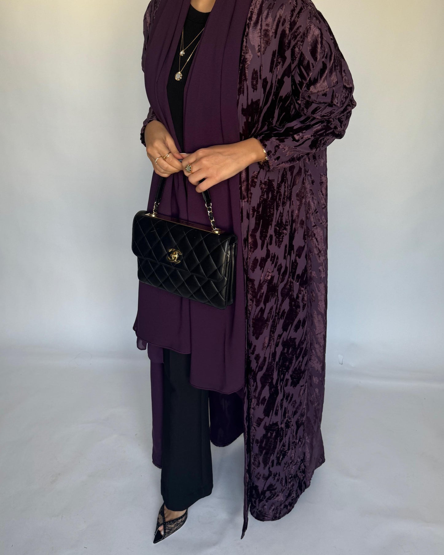 A313 - Purple A-Cut Velvet Winter Abaya