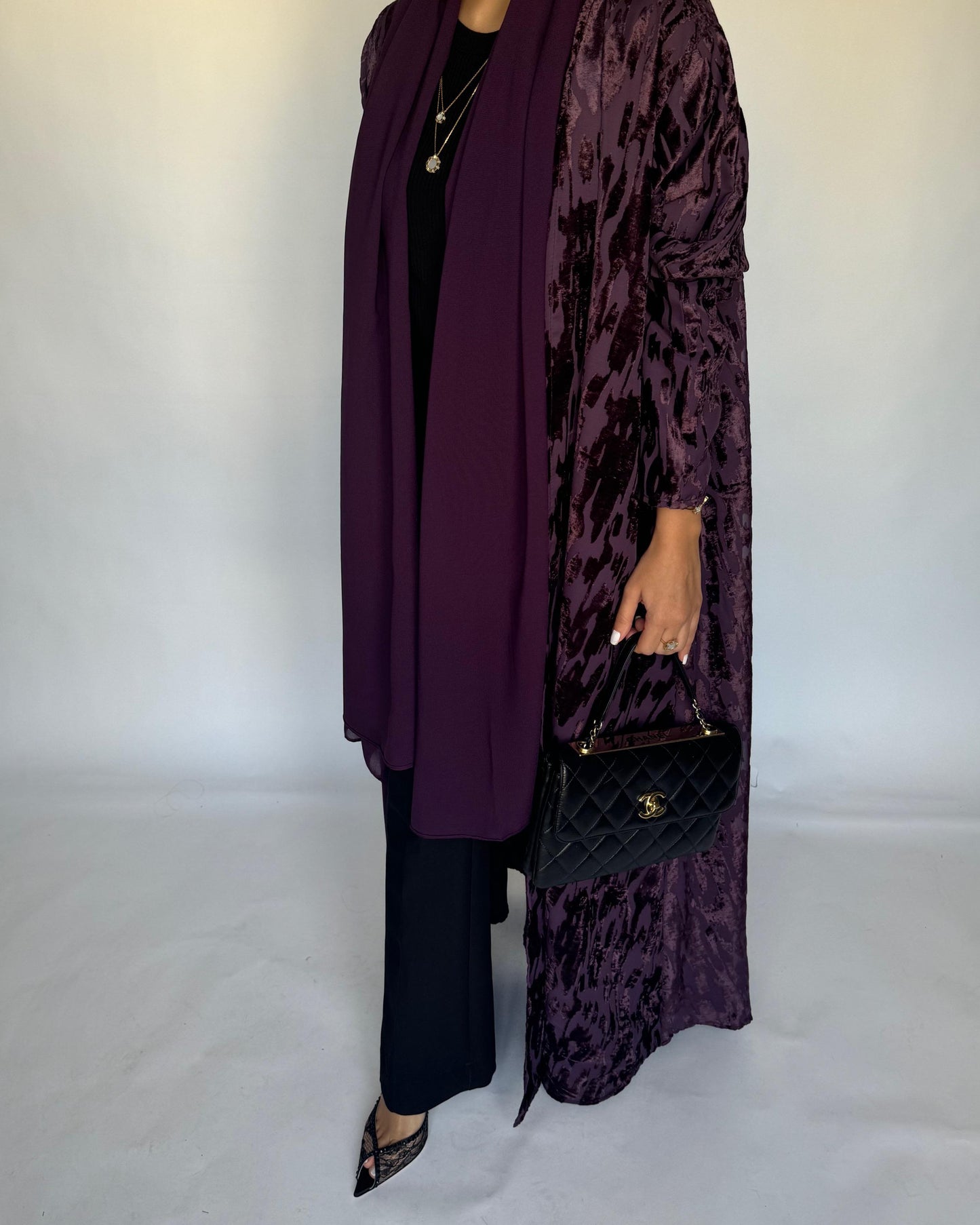 A313 - Purple A-Cut Velvet Winter Abaya