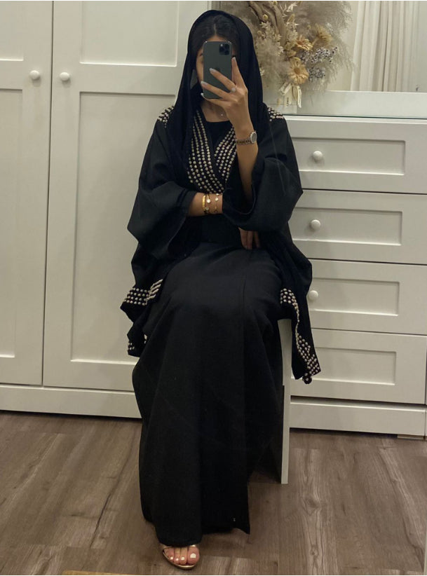 A005 - Dotted Abaya