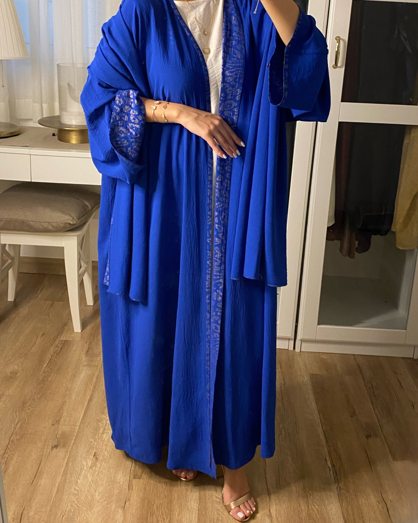 Royal Blue Reversible Pattern Abaya & Reversible Head Scarf (READY TO SHIP)